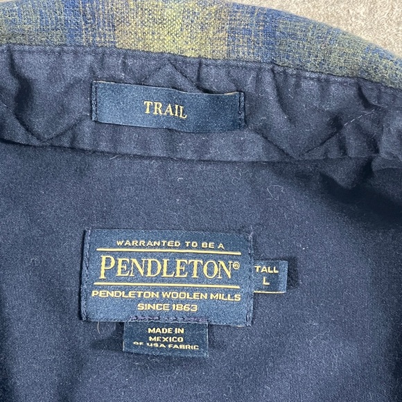 Pendleton Men's Elbow-Patch Wool Trail Shirt in a Yellow and Blue Plaid - Picture 8 of 8